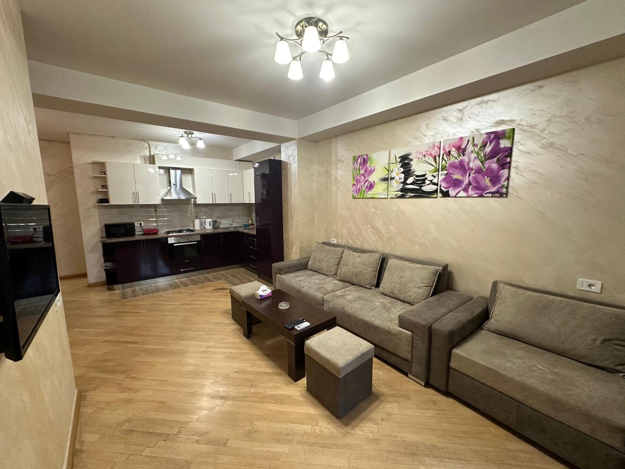Comfortable Apartment In Center Erevan Esterno foto