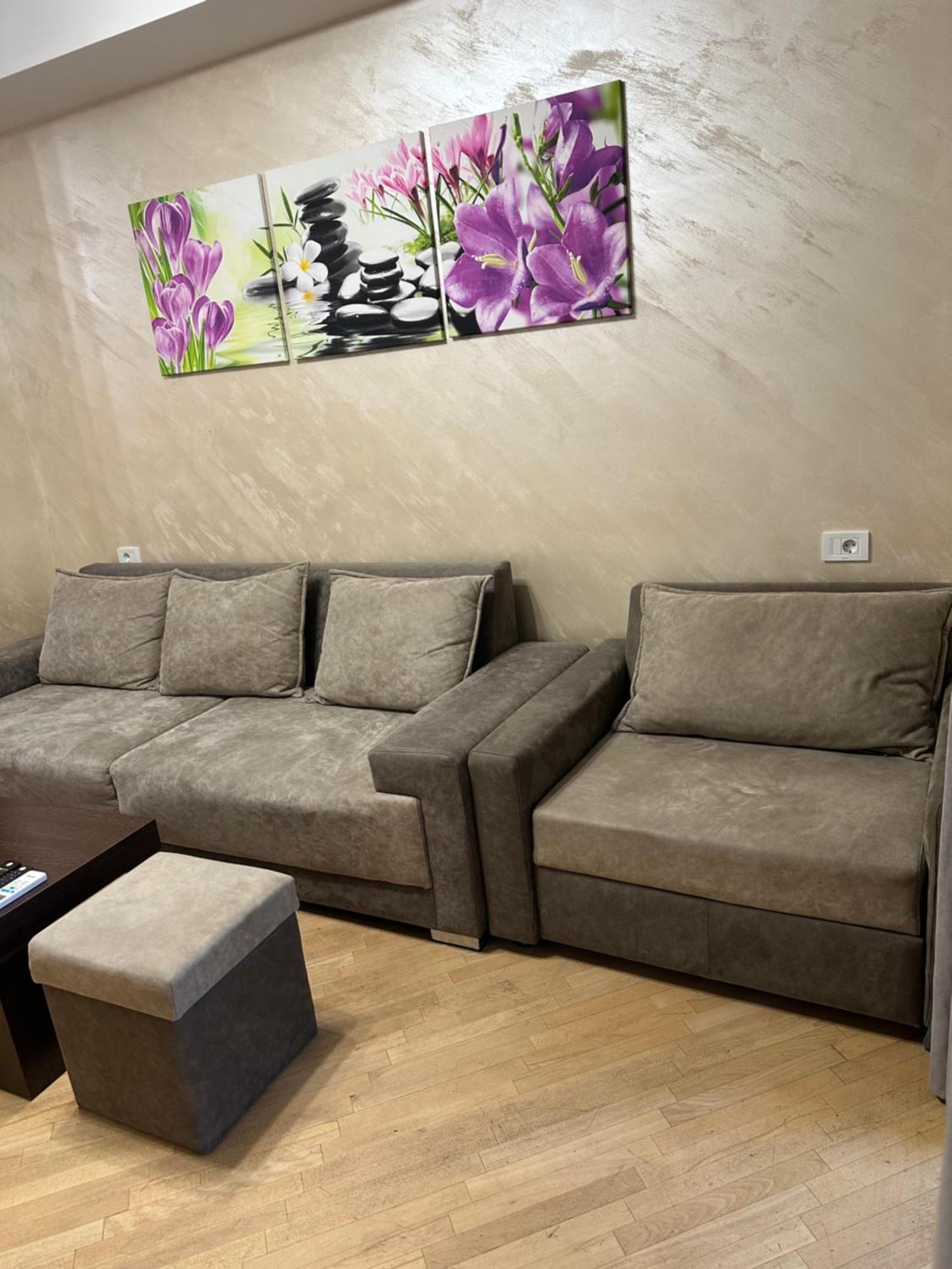 Comfortable Apartment In Center Erevan Esterno foto